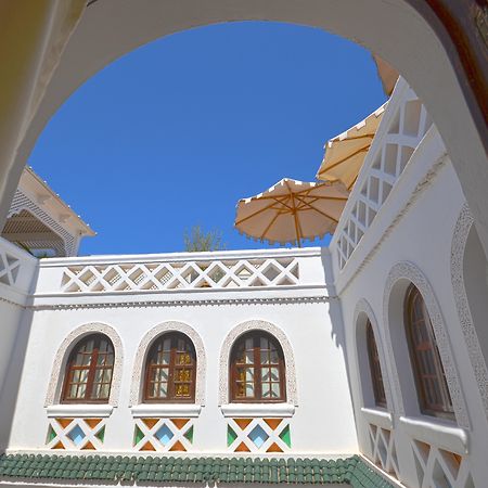 Готель Riad Palais Des Princesses & Spa Марракеш Екстер'єр фото The courtyard of the Dar Ben Abdallah